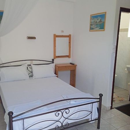 Filoxenia Appartement Skopelos Buitenkant foto
