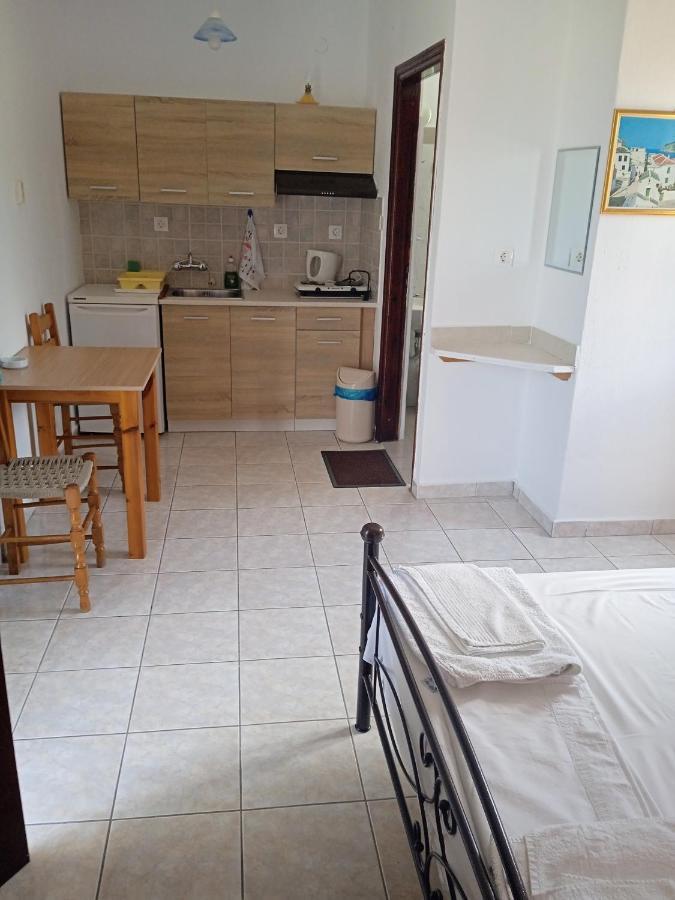 Filoxenia Appartement Skopelos Buitenkant foto